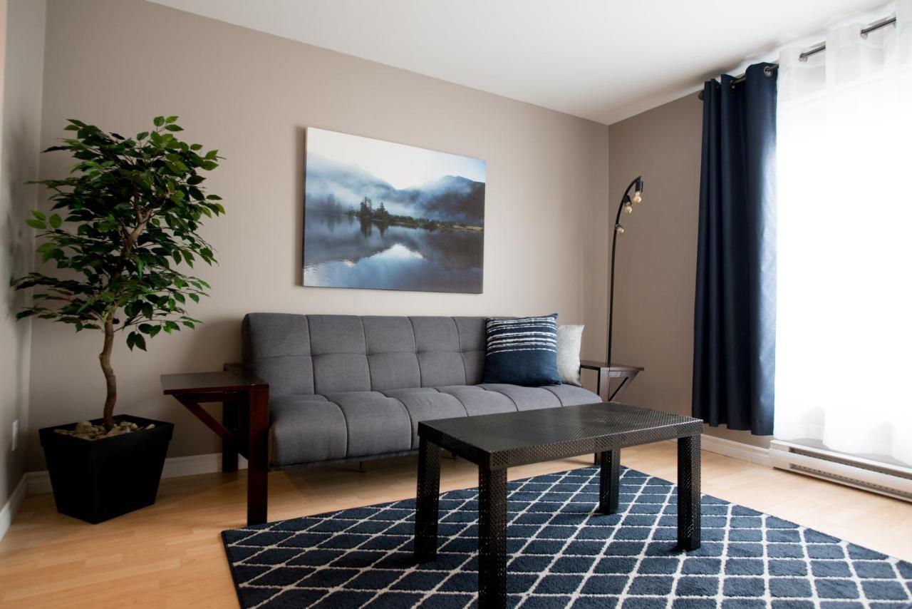 Le Court-Toit Apartamento Rouyn-Noranda Exterior foto