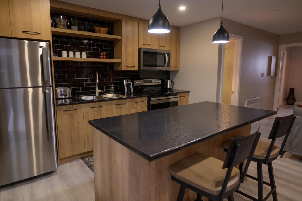 Le Court-Toit Apartamento Rouyn-Noranda Exterior foto