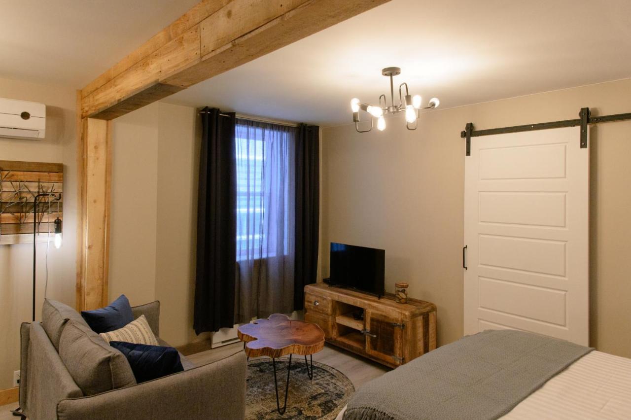 Le Court-Toit Apartamento Rouyn-Noranda Exterior foto
